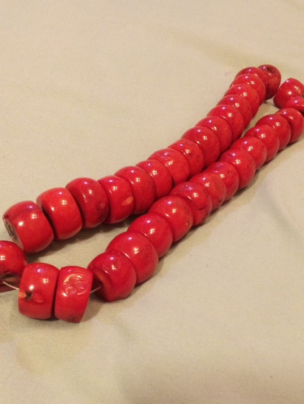 Bold Red Chunky Bead Necklace - Women Jewelry - Picture 6 of 6